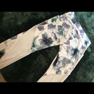 Athleta Size 8 Leggings